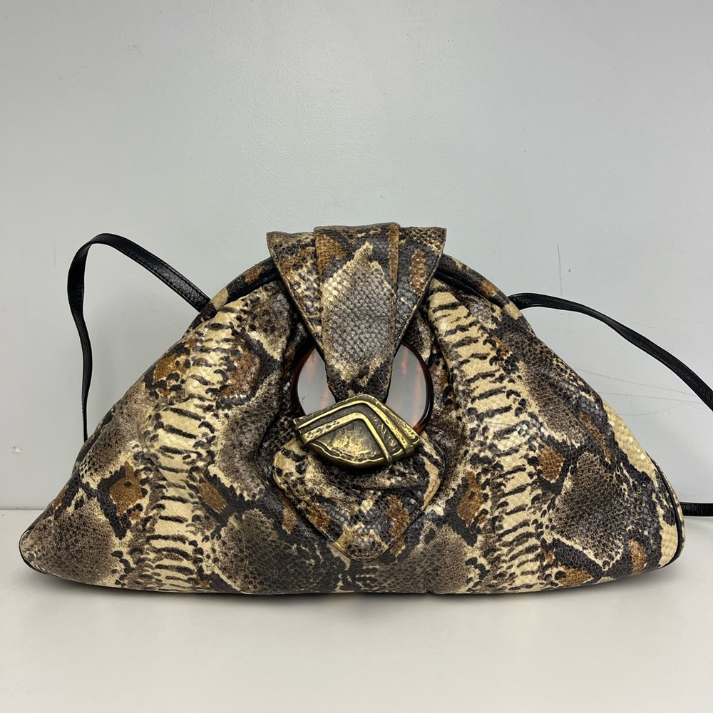 ❌SOLD❌Vintage Faux Snakeskin Clamshell Bag by SHARIF